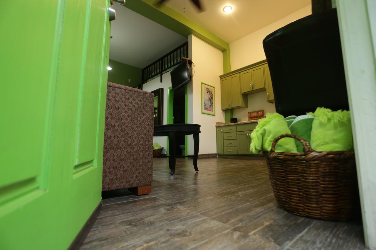 Trojan House Apartment Ensenada Bagian luar foto