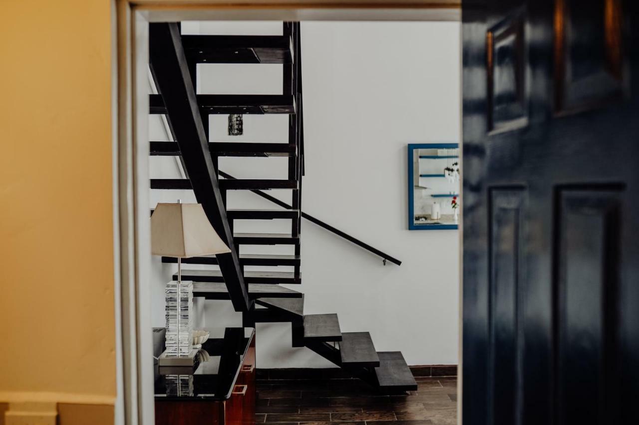 Trojan House Apartment Ensenada Bagian luar foto
